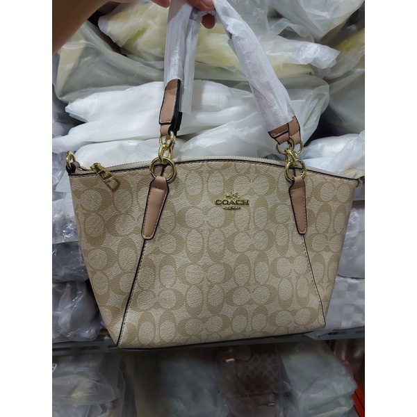 NEW !!! Sling Bag Wanita Tas Selempang Wanita Tas Bahu Wanita COC Kelsey Signature 2107A4 import Premium