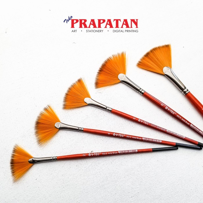 

Kulu Kuas Lukis V-Tec Fan Brush 602S / Artist Brush