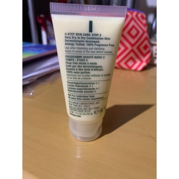 Moisturizing Lotion Clinique, Facial Shop Clinique, Kuas Face Powder/Kuas Bedak Tabur/Face Powder Brush