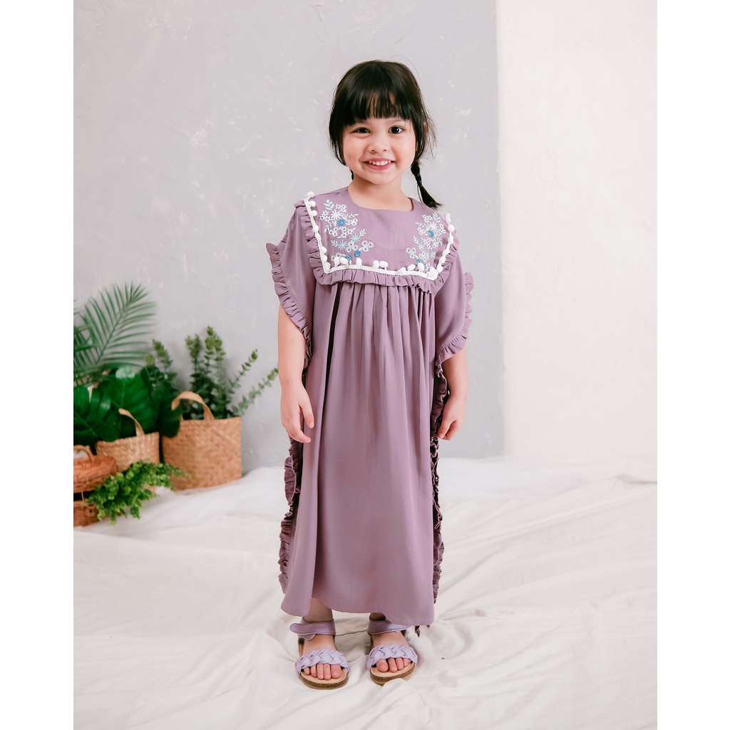 KARIMA KAFTAN | Kaftan anak perempuan | Baju Dress anak | Baju lebaran anak | Kaftan bordir anak | Kaftan Katun Anak | Kaftan anak pom pom | Kaftan anak lengan pendek