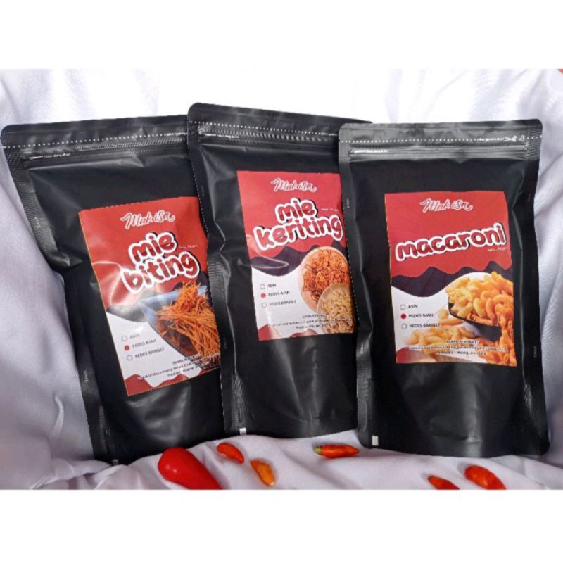 

Mie Biting / Mie Lidi / Camilan Mie Mak Isa 250 Gram