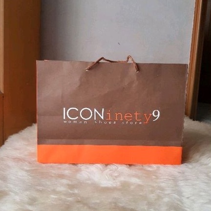 

Paperbag ICONINETY 9 Woman Shoes Store