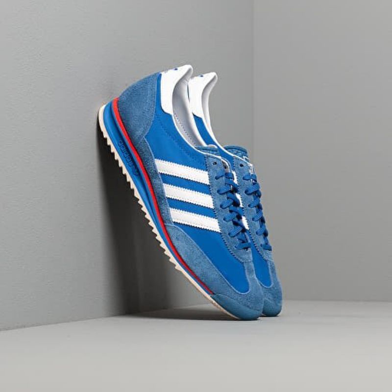 Adidas superlight 72