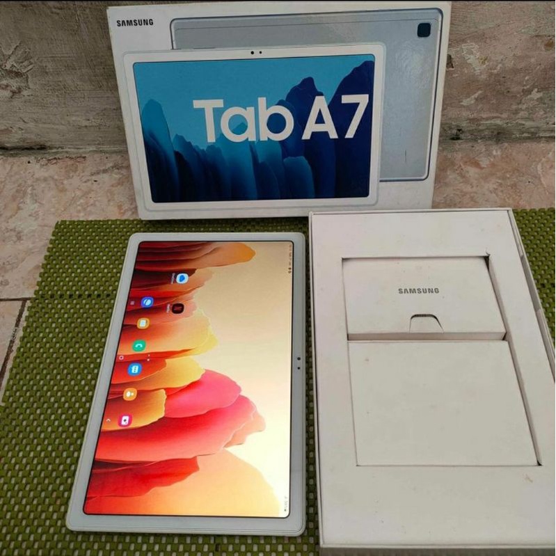 samsung galaxy tab a7 3/32 Ram 3gb Rom 32gb wifi celluler mulus dan lengkap