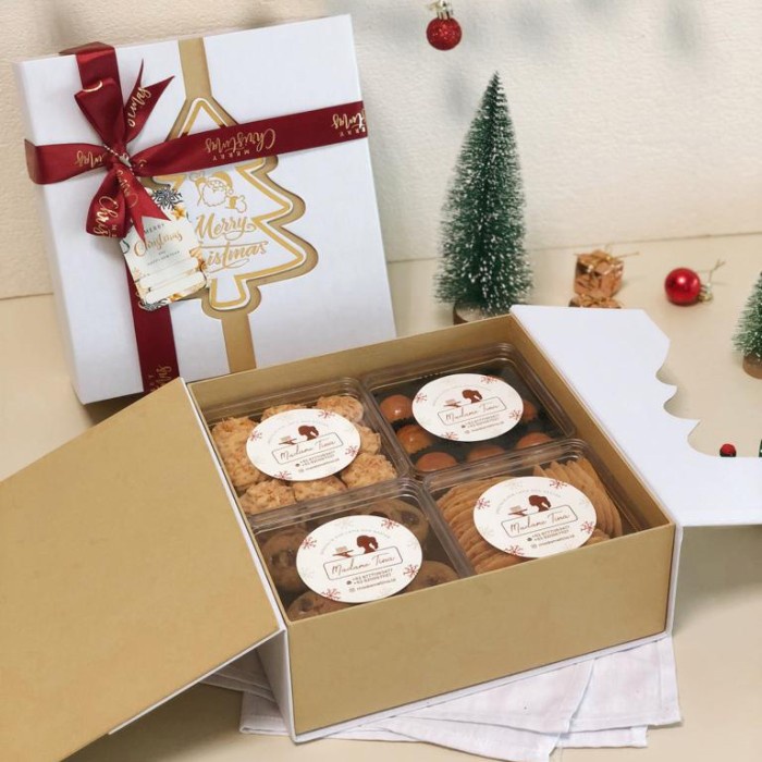 

Merry Hampers