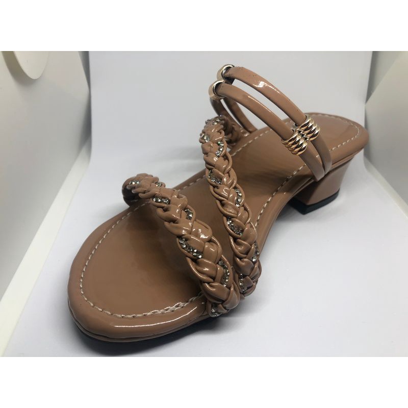 Sepatu Hak Anak Perempuan