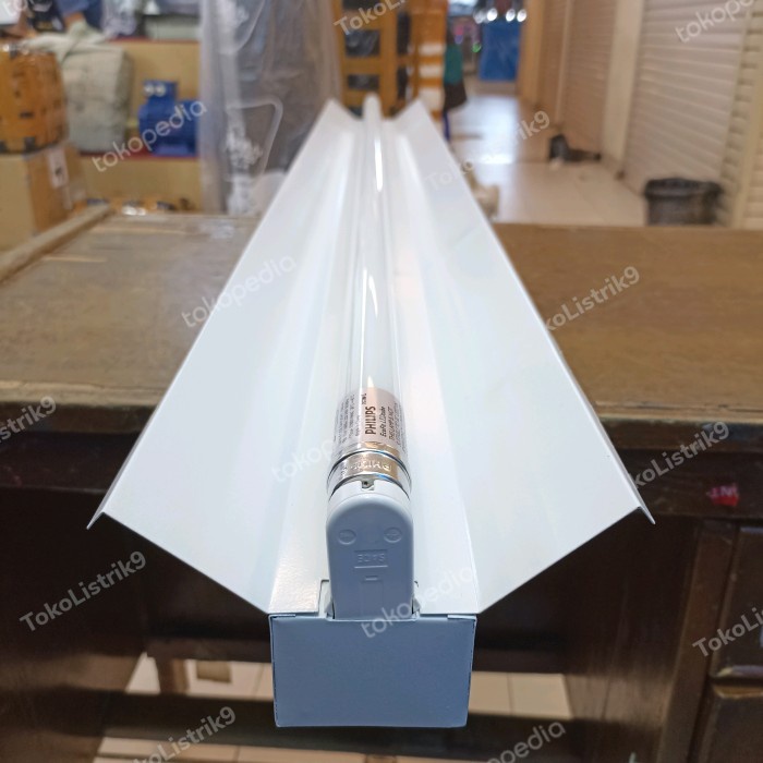 Hang Kap Lampu Tko 1X36 Watt + Lampu Tl Led 16W Philips