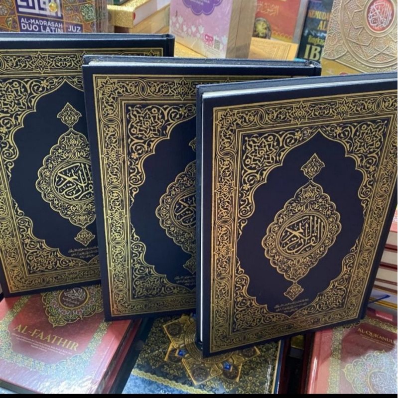 Alqur'an Mushaf madinah A4,Alquran Saudi ukuran Besar.
