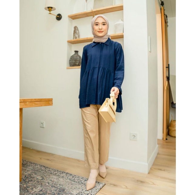 Vanya Blouse Navy |Kamila Wardrobe