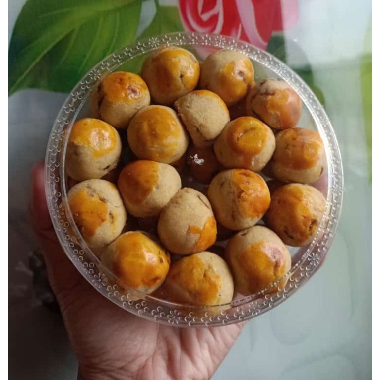 

KUE KERING/KUE LEBARAN/KUKER