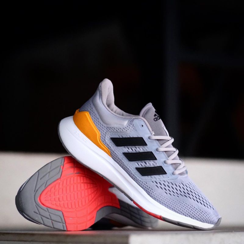 Adidas EQ21 Run &quot;Halo Silver/Carbon-Grey Three&quot;