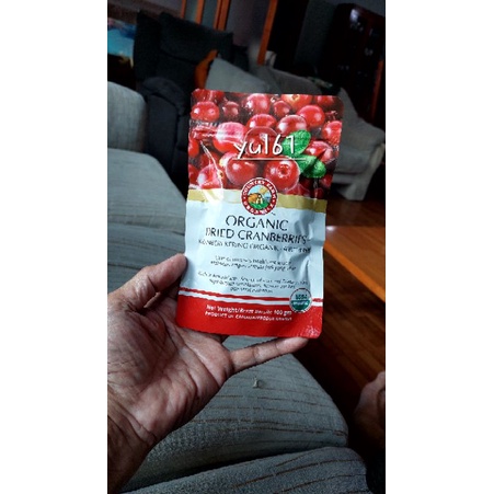 

Country Farm Organics Cranberries 100gr