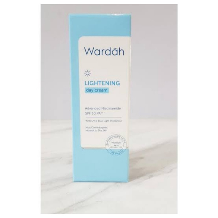 DAY CREM WARDAH