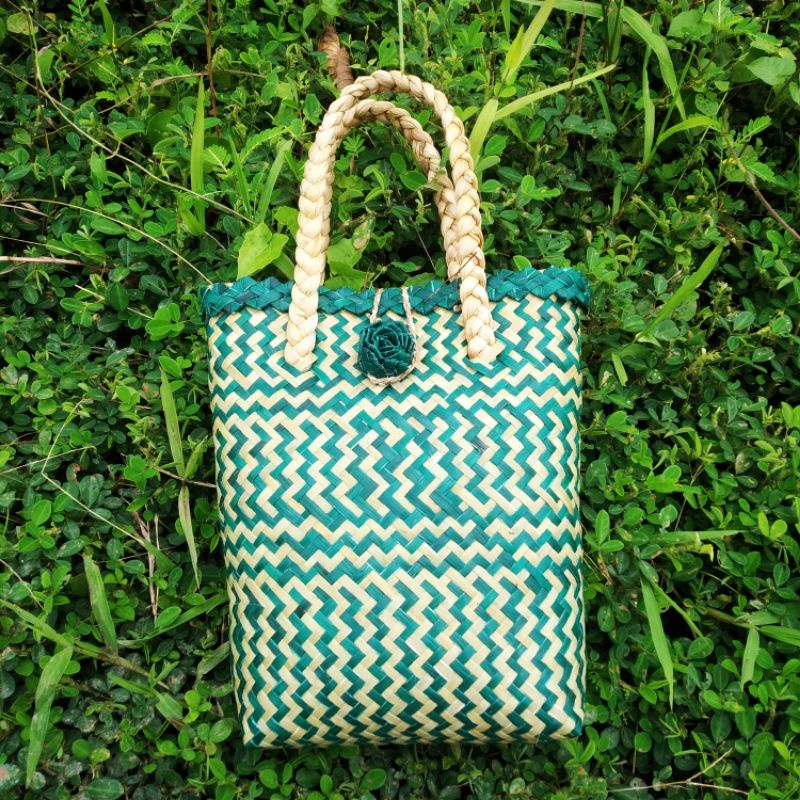 Souvenir Tas Purun / Tas Purun Kerajinan Tangan Kalimantan