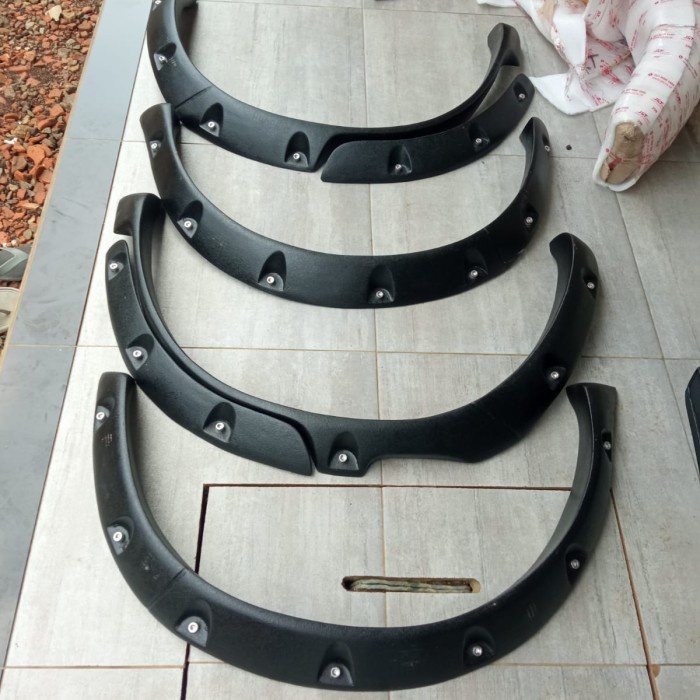 OVER FENDER TARUNA TIPE FL