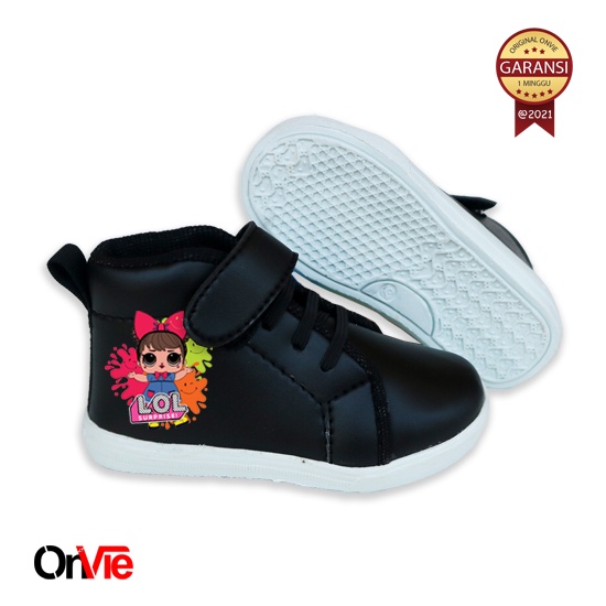 Sepatu Boots Anak Perempuan Hitam Putih Bertali Motif LOL SURPRISE | Sepatu Kids Onvie