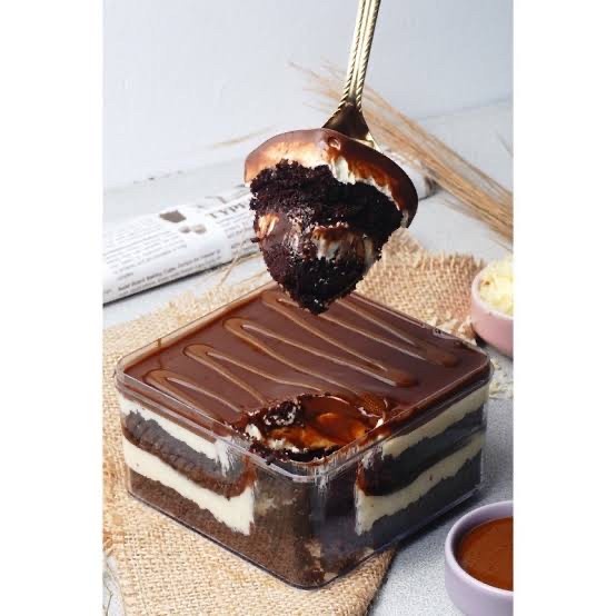 

BITTERSWEET BY NAJLA CHESEE SALT CHEESE CARAMEL