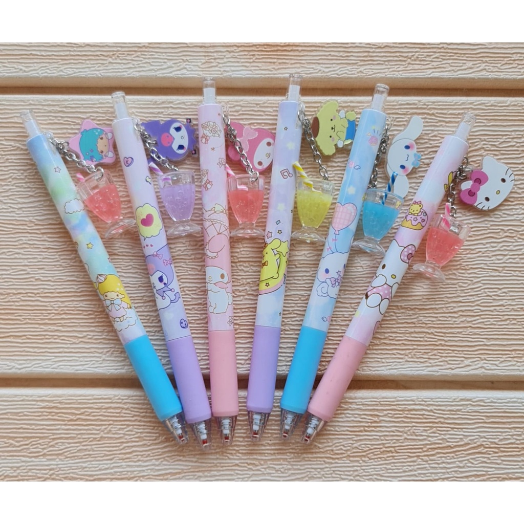 

SET PULPEN GEL GANTUNGAN GELAS TINTA HITAM LTS HELLO KITTY ISI 6 PC