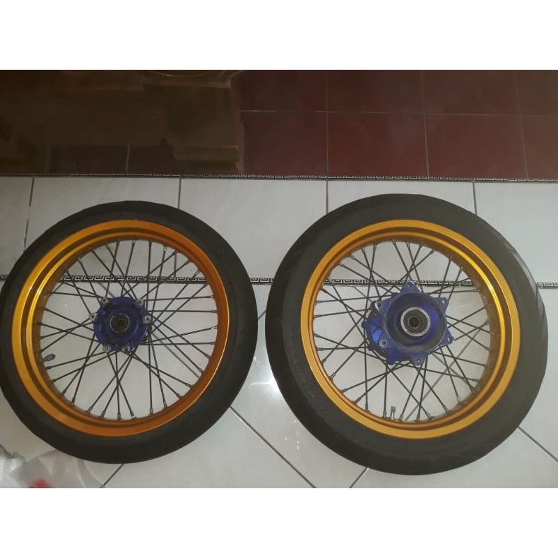 whelset Supermoto CRF