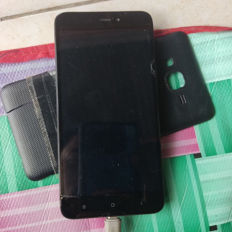 Redmi 4x 3/32 minus lcd