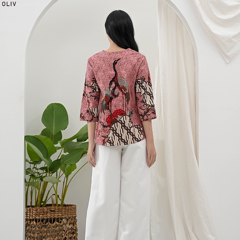 Oliv Atasan Batik Wanita / Batik Lengan Panjang / Batik Modern / Batik Family / Kebaya / Dina Top