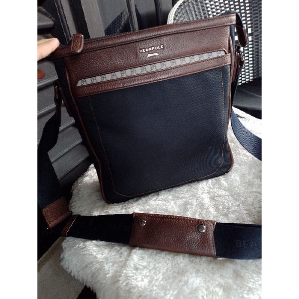 tas second slempang beanpole