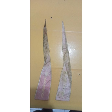 striping stiker satria lumba merah putih LE 2001 original