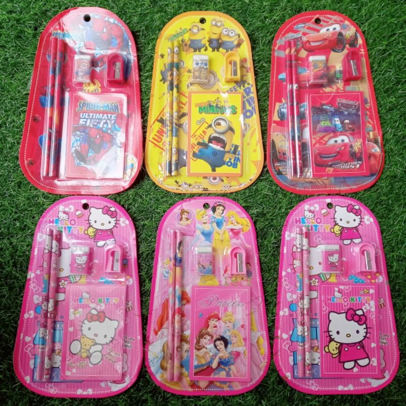 

Stationery set / Paket alat tulis LOL / Set alat tulis 5in1 karakter / souvenir ultah