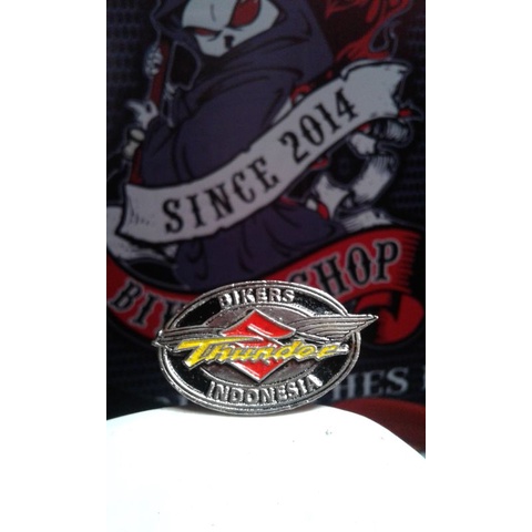 Pin cor/ wings/ spin casting/ emblem Bikers Suzuki Thunder Indonesia
