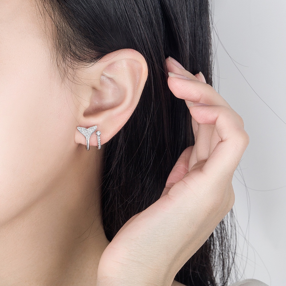 Deartiara Gapura Timur Korea Selatan Temperamen Baru Fishtail Earrings Earrings Double-layer Indah Anting Serbaguna