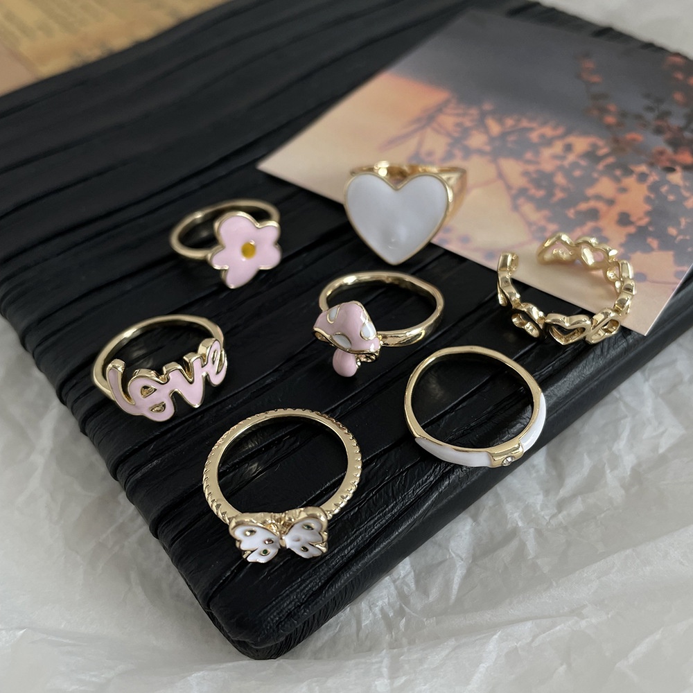 Crowd Kecil Desain Indah Gadis Cinta Drop Minyak Cincin Bunga Kecil Kupu-Kupu Jamur Surat Cinta Berlian Cincin 7-piece Set