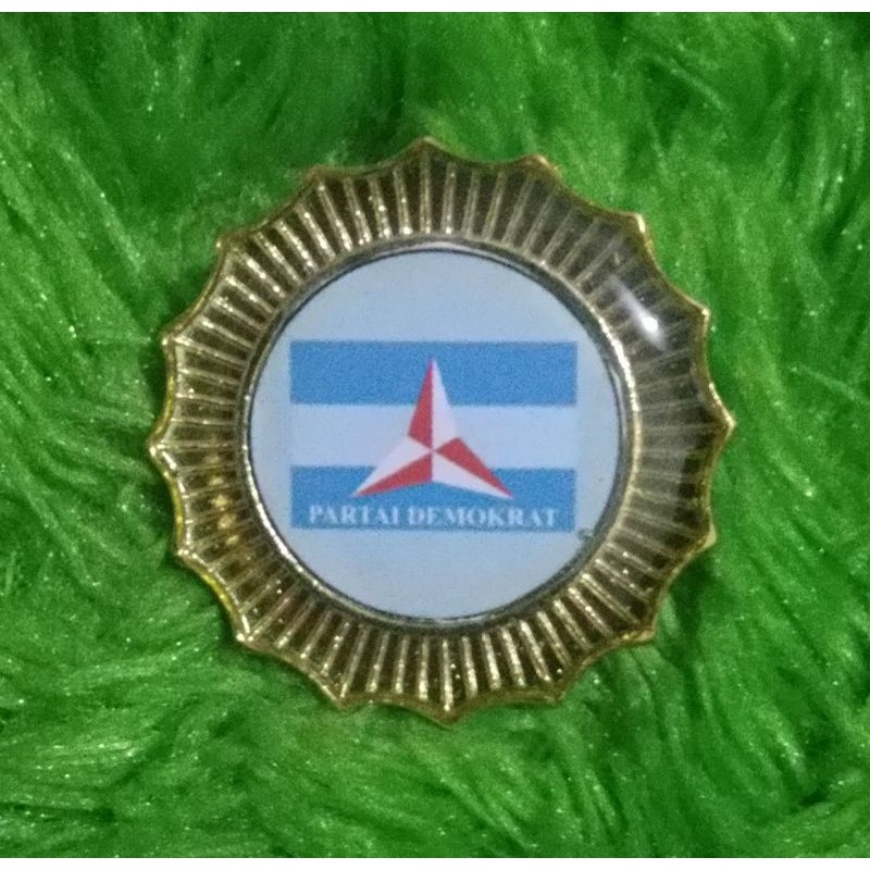 PIN PARTAI DEMOKRAT