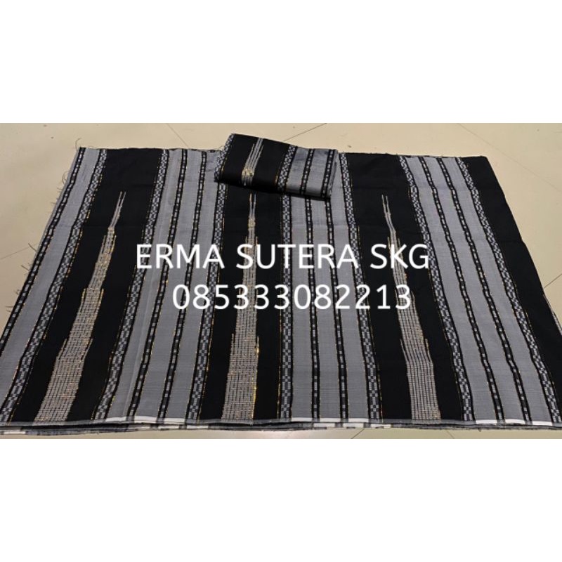 kain tenun sutra sengkang