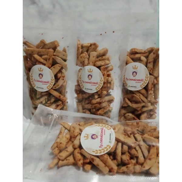 

Basreng pedas daun jeruk