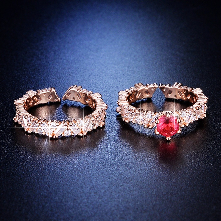 Goldkingdom Aksesoris Perhiasan Fashion Ready Stock Niche Desain Mewah Berlapis 18 K Warna Rose Gold Berlian Set Cincin Eropa Dan Amerika Micro Bertatahkan Engagement Ring