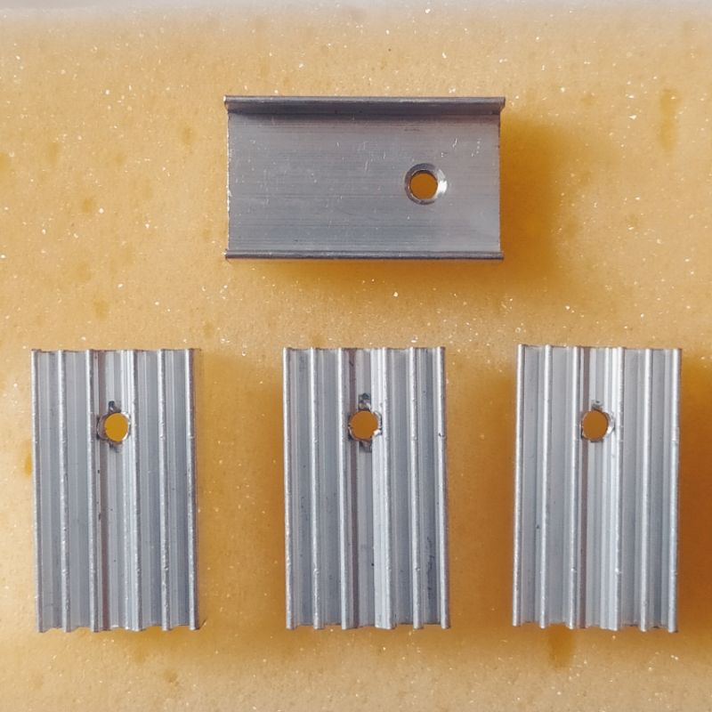 Heatsink kecil  transistor