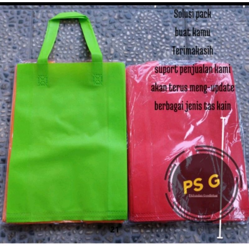 

pAGeL (pAket_GeLO) 30x40x8 goodie bag(isi 12tas)
