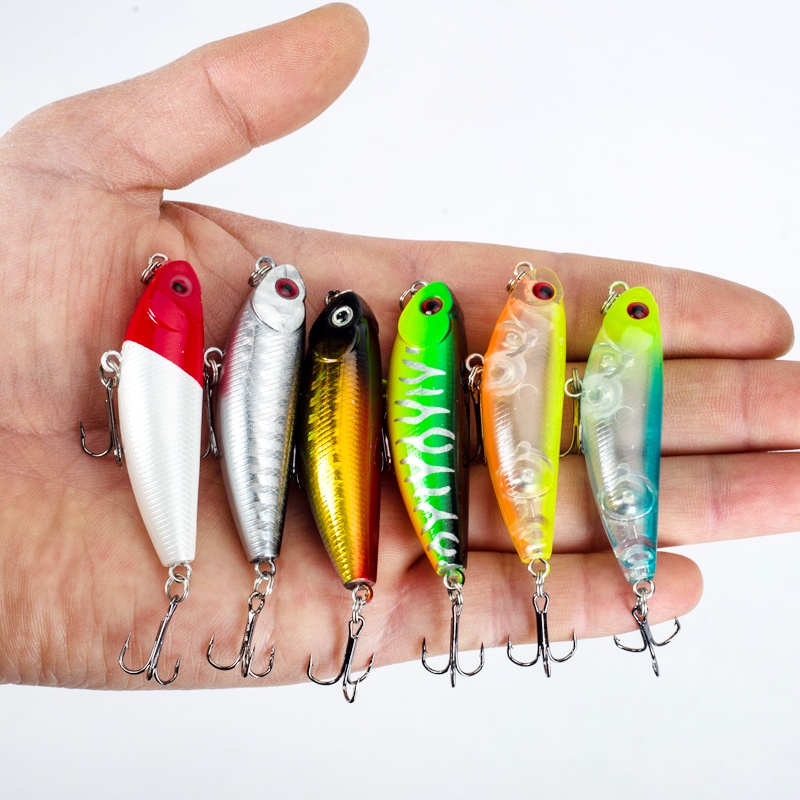 1pcs 5.7cm/5g Mengambang Ikan Kecil Lure Laser Casting Memancing Umpan 3D Mata Topwater SwimBait 6warna Kait Treble Ganda Spinner Umpan