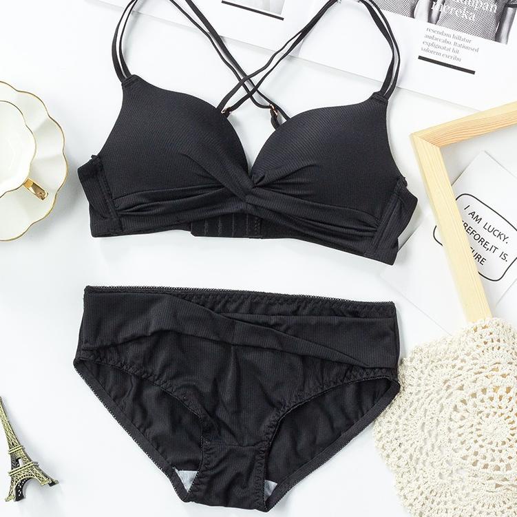 Viral Set Bra+celana dalam  BH Premium Push Up Tanpa Kawat Pakaian Dalam Wanita Motif Polos Cantik I