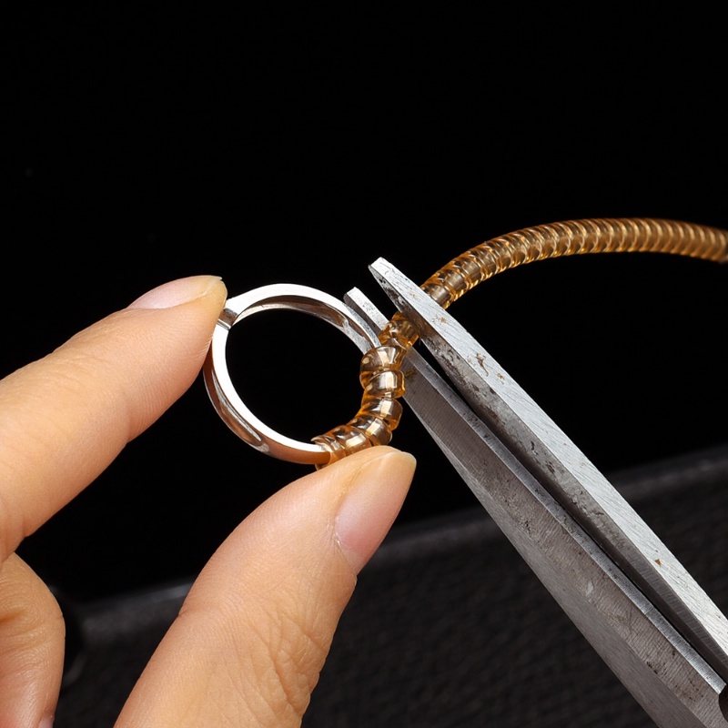 [Harga Grosir] [Unggulan] Emas Transparan Invisible Ring Size Adjuster Untuk Cincin Longgar Spiral Ring Sizer Resizer Rings Alat Pengencang Perhiasan Penjaga
