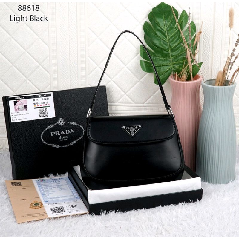 P.R.4.D.4 MINI C.L.E.O  TAS WANITA SHOULDER BAG KEKINIAN SEMI PREMIUM