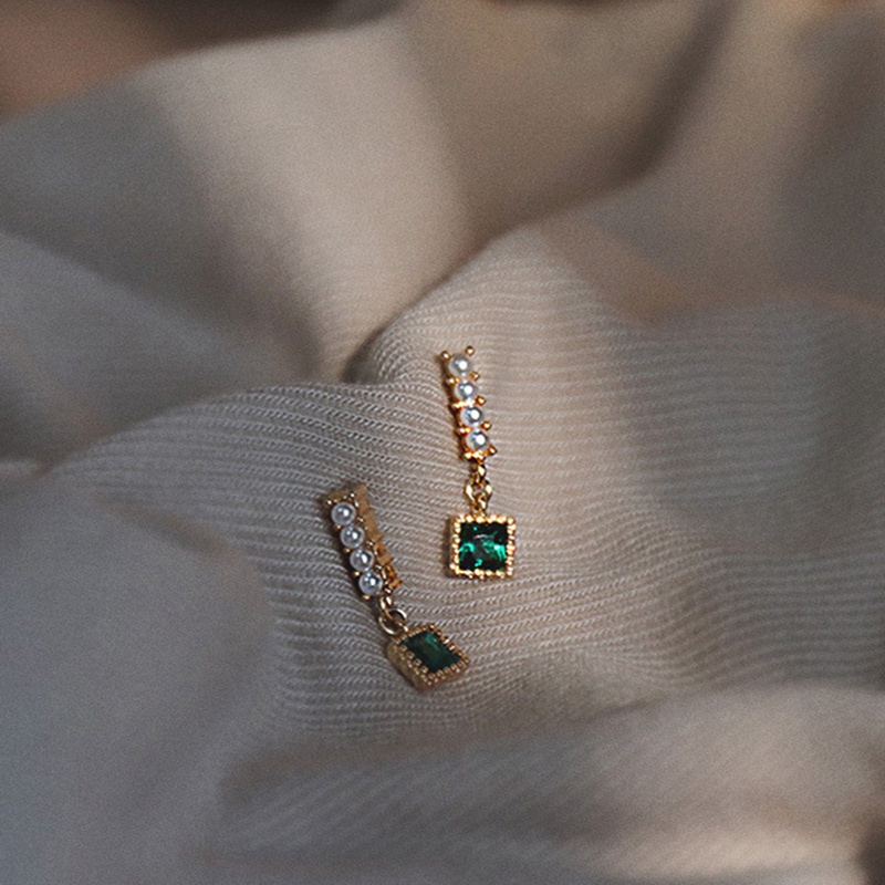 Klasik Vintage Persegi Hijau Zirkon Mutiara Anting Pendek Indah Warna Silver Fashion Untuk Wanita Harian Perhiasan Hadiah