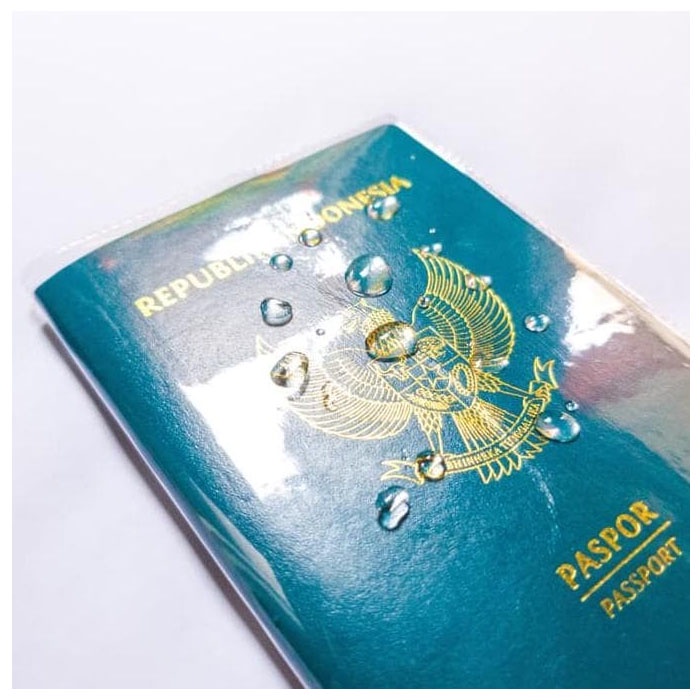 Sampul Paspor Plastik nti Air Waterproof Passport Cover Transparant Penutup Pelindung Paspor