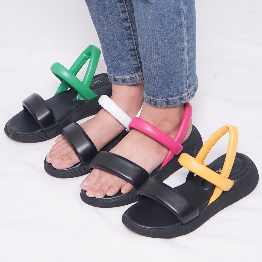 SARASARA YUK - LARA Sepatu Sandal Wanita Wedges Tinggi 4cm Model Tali Strap belakang Hak 4 cm Spatu Sendal Gunung Cewek  Size 36 37 38 39 40 Sara sara Warna Black Mustard Hitam Kuning Cewe Kekinian Premium Terbaru Shoes Ori Original Mall Official Store