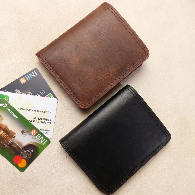 Dompet Kulit Model Lipat Buku Ukuran Saku