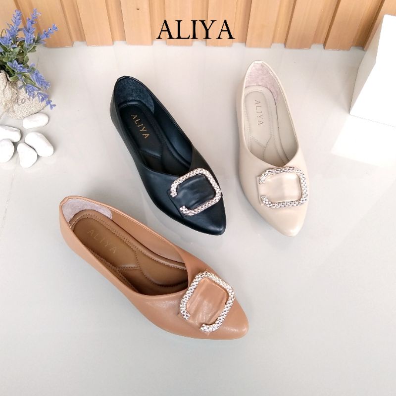 Aliyashoes Sepatu Flat Wanita AMOURA