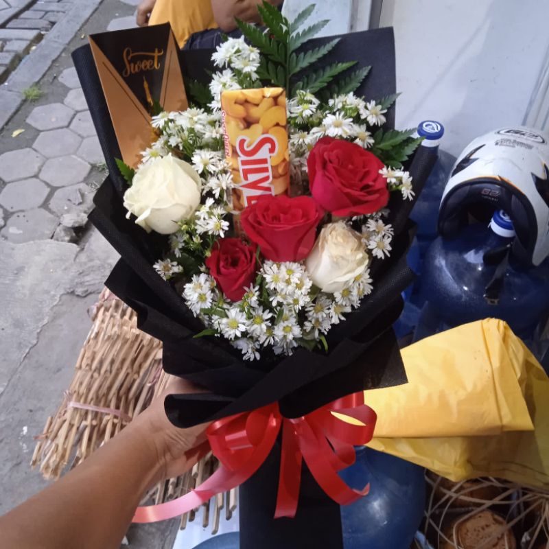 Buket coklat valentine surabaya