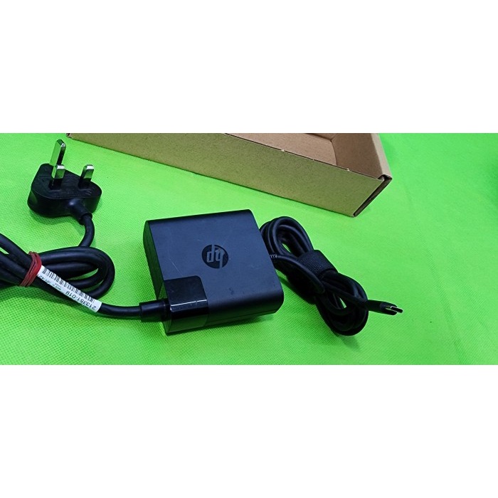 HP 65W USB-C TPN-AA03 AC Adapter 925740-004 for HP Pro Series X2 / G2 S_N_COMP
