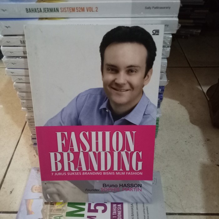 ORI BUKU FASHION BRANDING