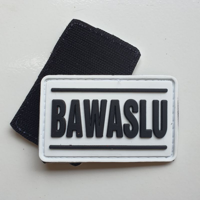 patch rubber logo tulisan bawaslu dasar putih / badan pengawas pemilihan umum / pemilu / tempelan emblem karet velcro